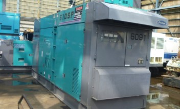 DENYO 610 KVA Generator DCA 610 SPK (engine: KOMATSU)